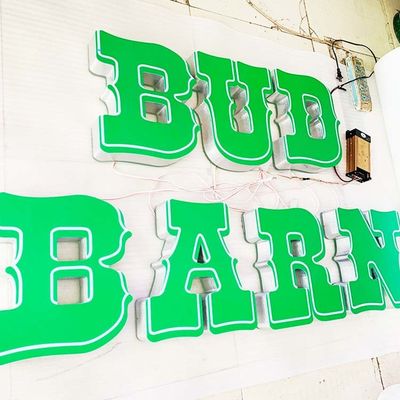 ODM Led 3d অ্যালুমিনিয়াম অক্ষর 10cm এক্রাইলিক বর্ণমালা হালকা বাক্স