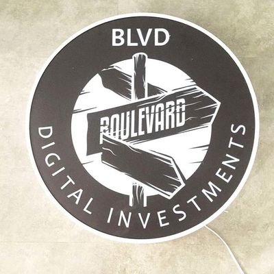 বৃত্তাকার আলোকিত এক্রাইলিক লাইটবক্স সাইনেজ স্টোর অ্যান্টি রাস্ট অ্যান্টি সেপটিক ব্যবহার করুন