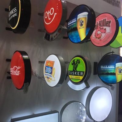 আউটডোর 12V LED বিজনেস রেস্তোরাঁ সাইন বোর্ড কালো পেইন্টিং ডাবল সাইডেড