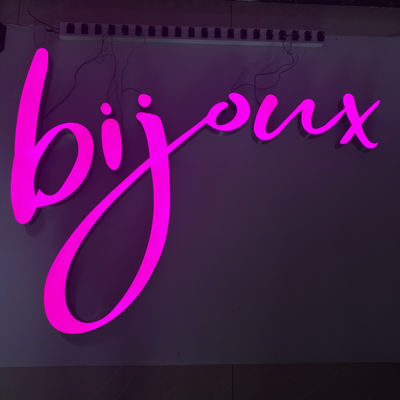 ODM বিল্ডিং কার্সিভ অক্ষর 3d অক্ষর সাইন মেটাল আলোকিত বোর্ড এক্রাইলিক