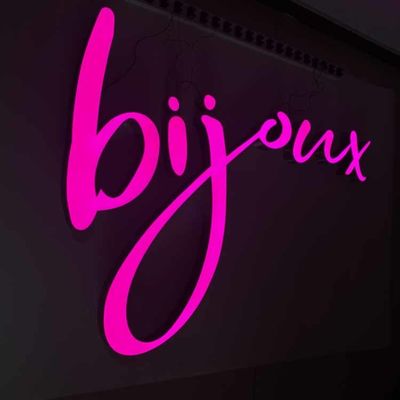 ODM বিল্ডিং কার্সিভ অক্ষর 3d অক্ষর সাইন মেটাল আলোকিত বোর্ড এক্রাইলিক