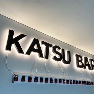 কালো আবরণ 3D ব্যাকলিট সাইনেজ হাইস্প্যান স্টেইনলেস স্টীল লোগো চিহ্ন