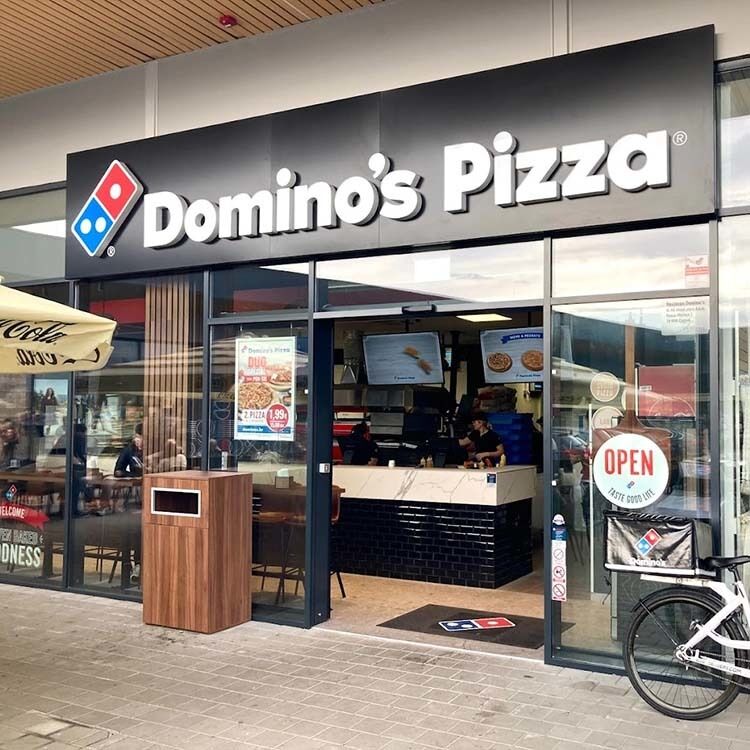 50000 ঘন্টা লাইফস্পেন্স LED চ্যানেল অক্ষরগুলি মিয়ানওয়েল পাওয়ার সাপ্লাই সহ আলো এবং দীর্ঘমেয়াদী ব্যবসায়িক সাইনআপ পারফরম্যান্স সরবরাহ করে